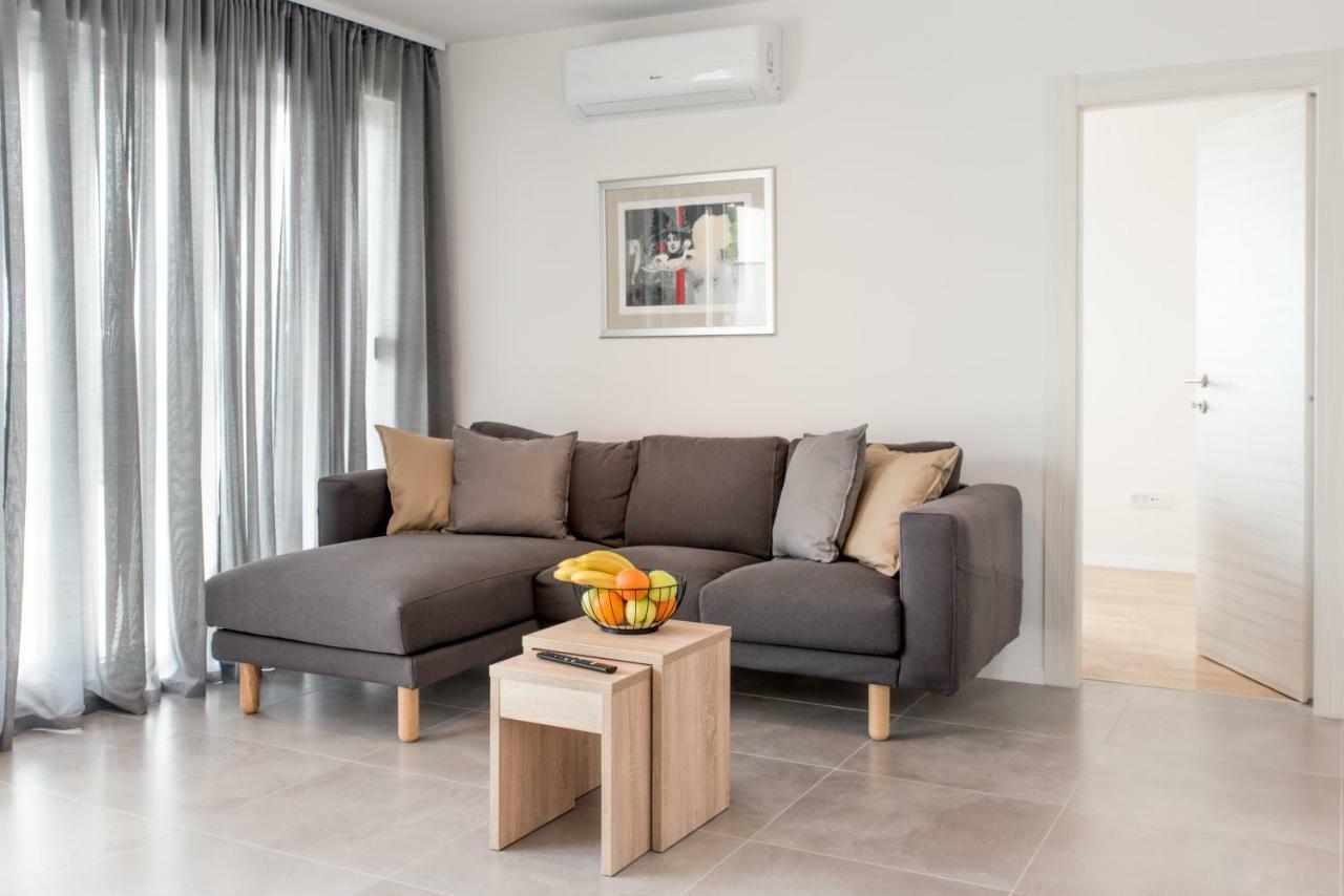 Lion'S Beach Apartment Podstrana Kültér fotó