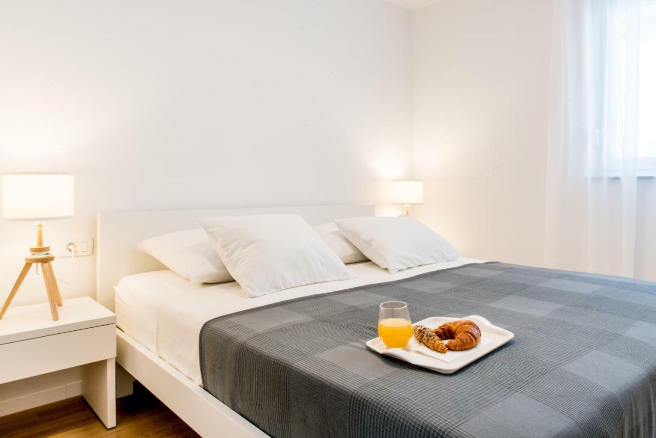 Lion'S Beach Apartment Podstrana Kültér fotó
