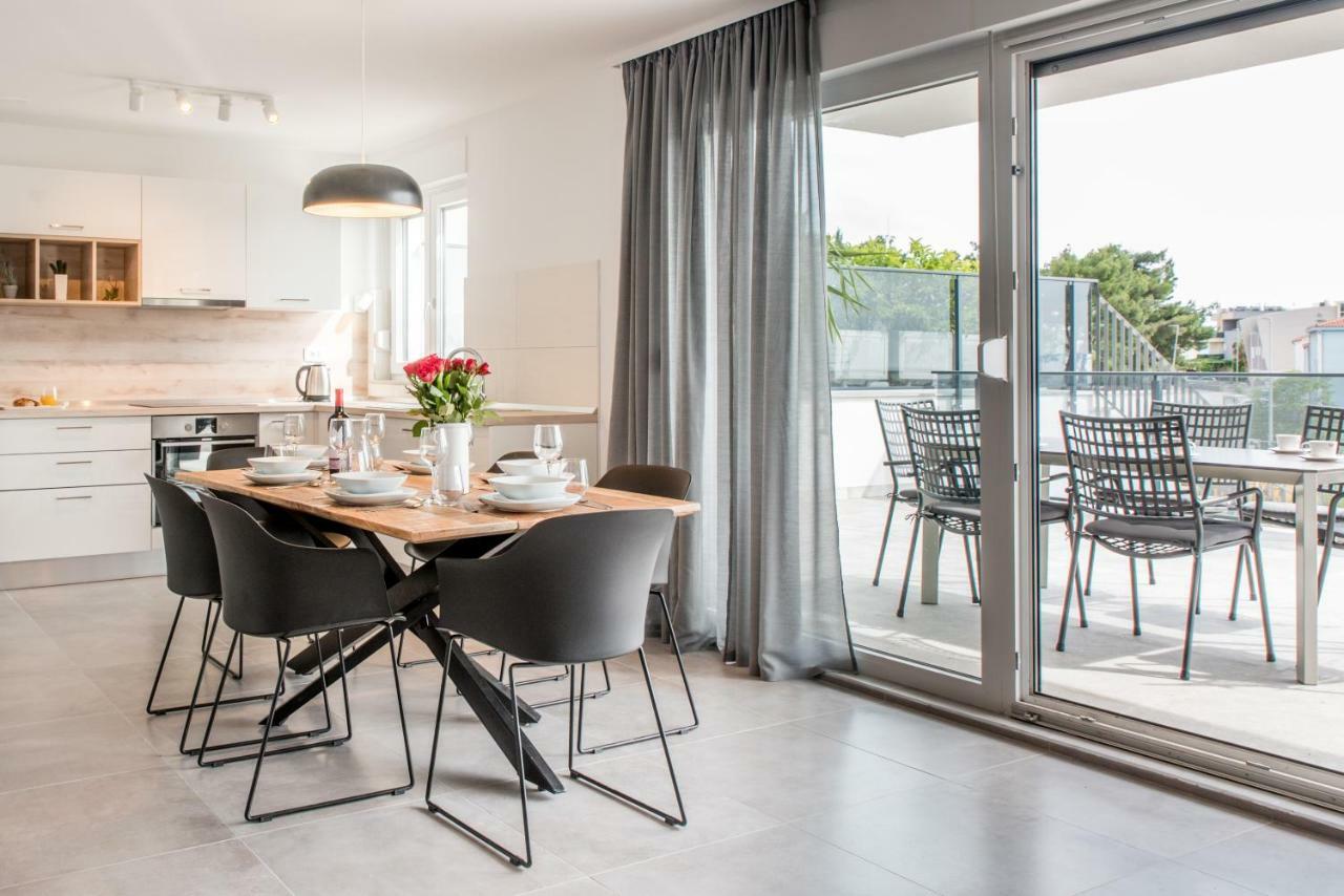 Lion'S Beach Apartment Podstrana Kültér fotó
