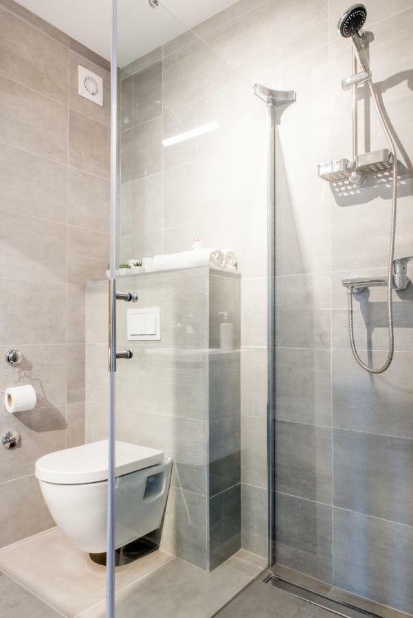 Lion'S Beach Apartment Podstrana Kültér fotó